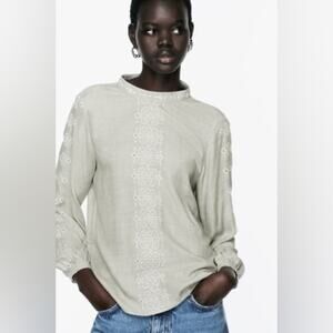 Zara Openwork Embroidered Top Size Medium NWT